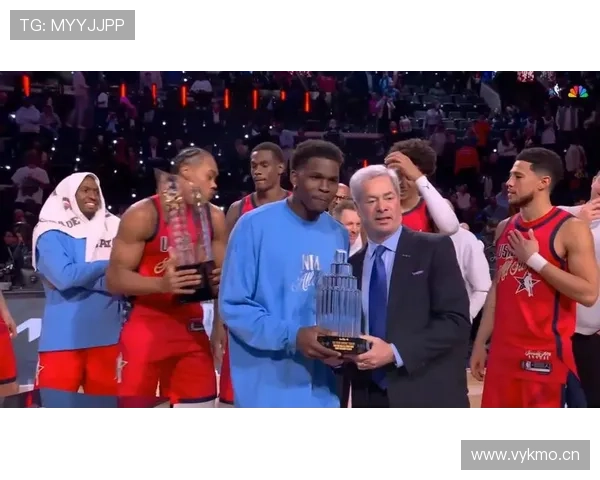 爱德华兹重返赛场畅享中国梦 爱德华兹重返赛场畅享中国梦